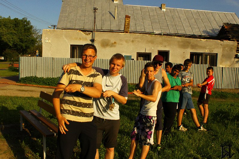 Stavanie maja 2014    32.JPG